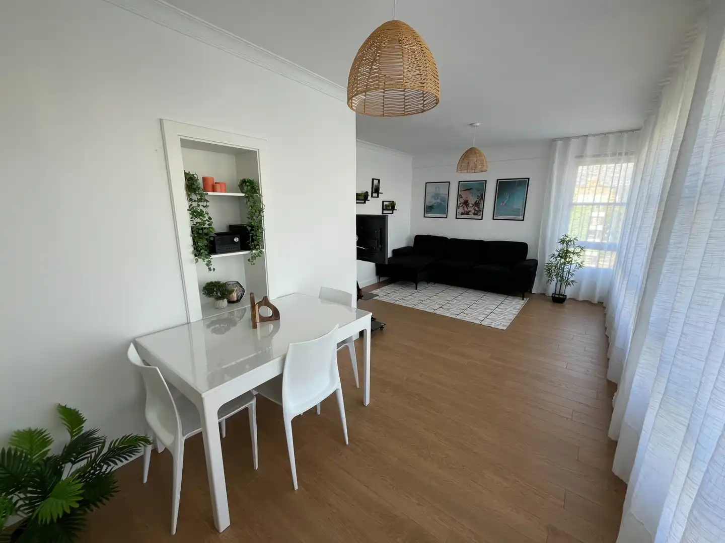 Wohnzimmer von Wohnung zur Miete in Ferrol mit Heizung, Möbliert und Ofen
