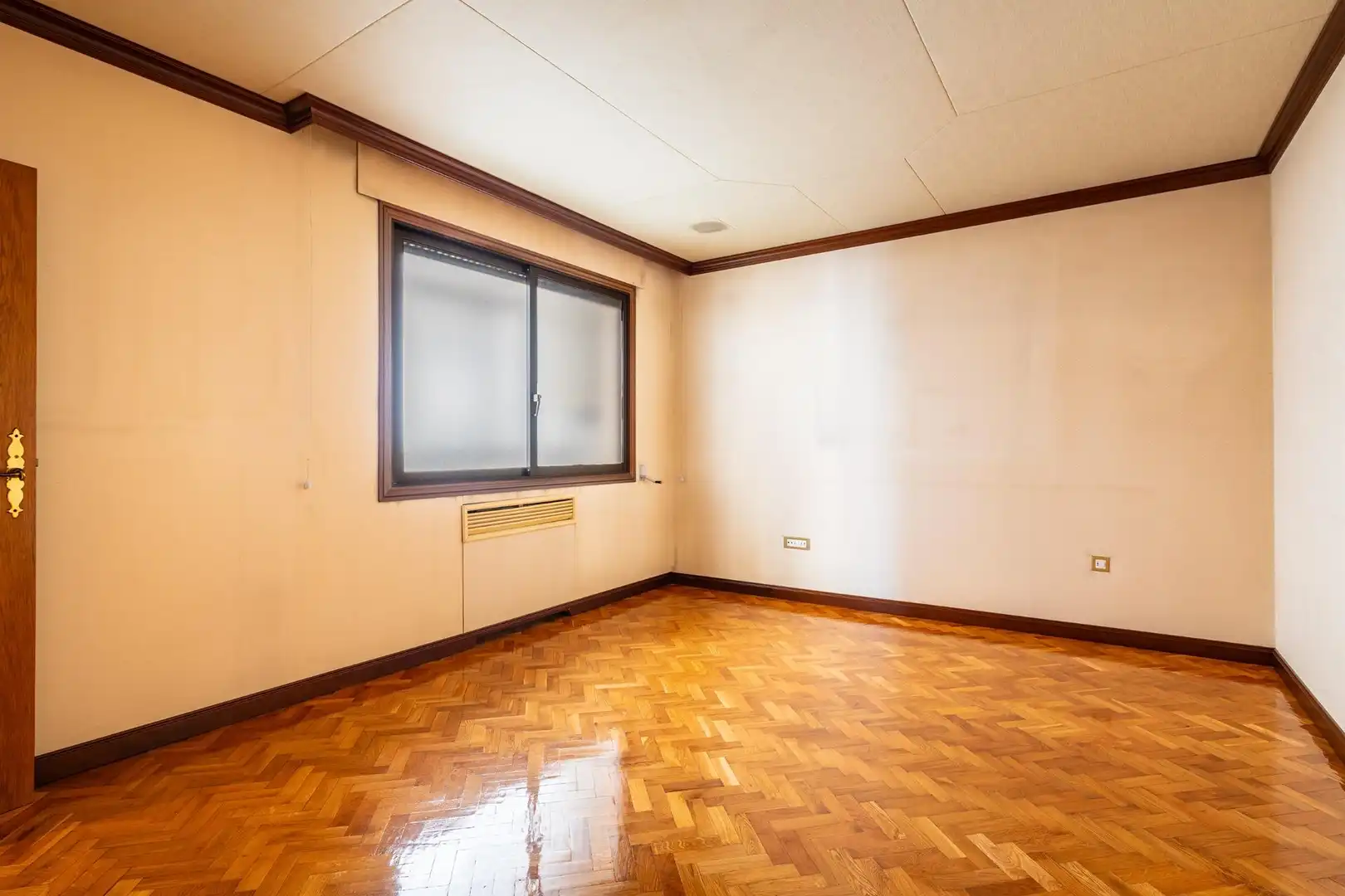 Dormitori de Pis en venda en Castellón de la Plana / Castelló de la Plana amb Aire condicionat, Parquet i Terrassa
