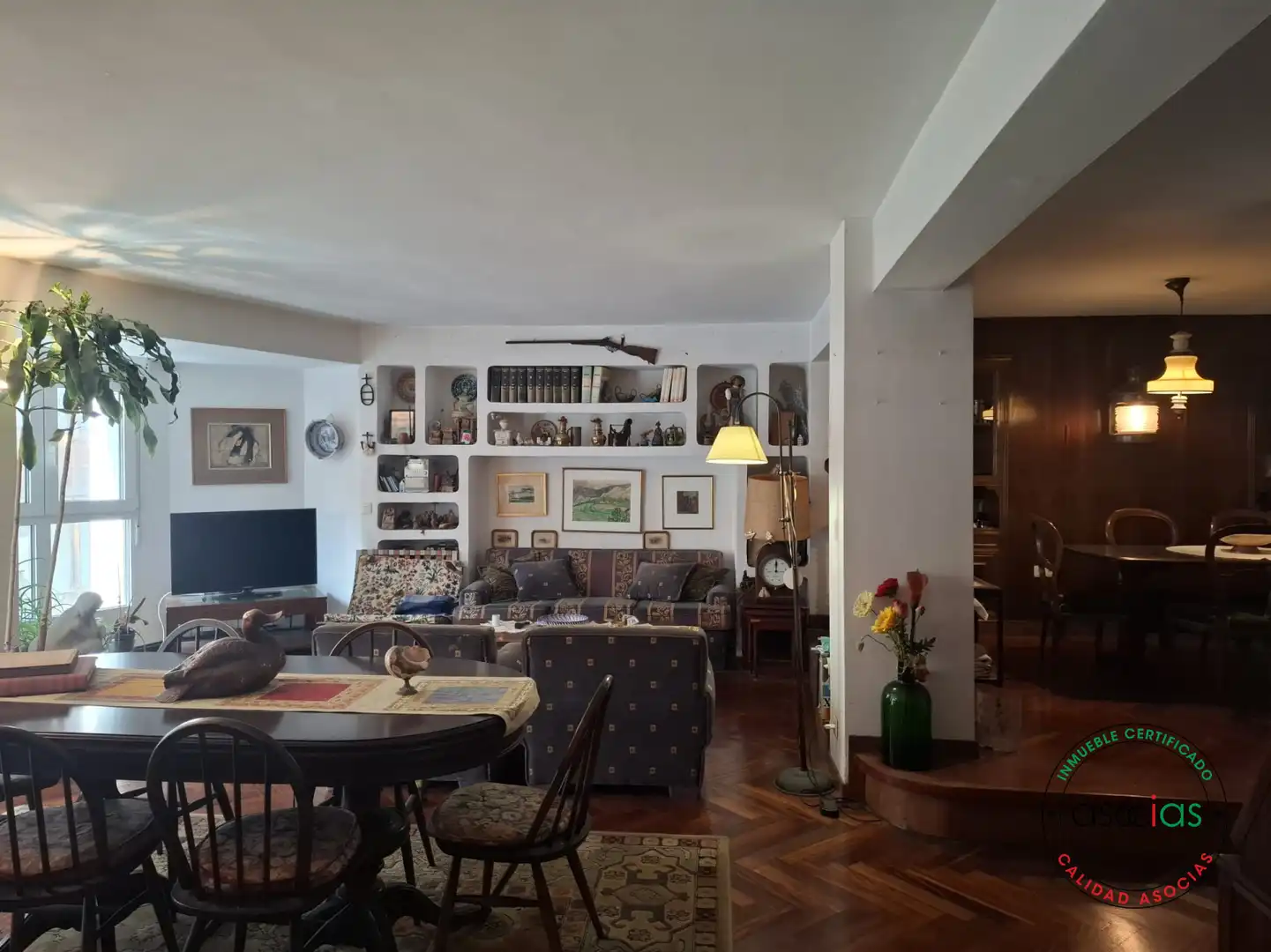 Sala d'estar de Pis en venda en Gijón  amb Calefacció, Parquet i Terrassa
