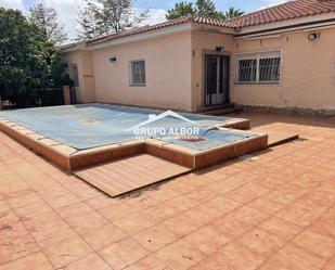 Piscina de Casa o xalet en venda en San Vicente del Raspeig / Sant Vicent del Raspeig amb Aire condicionat i Traster