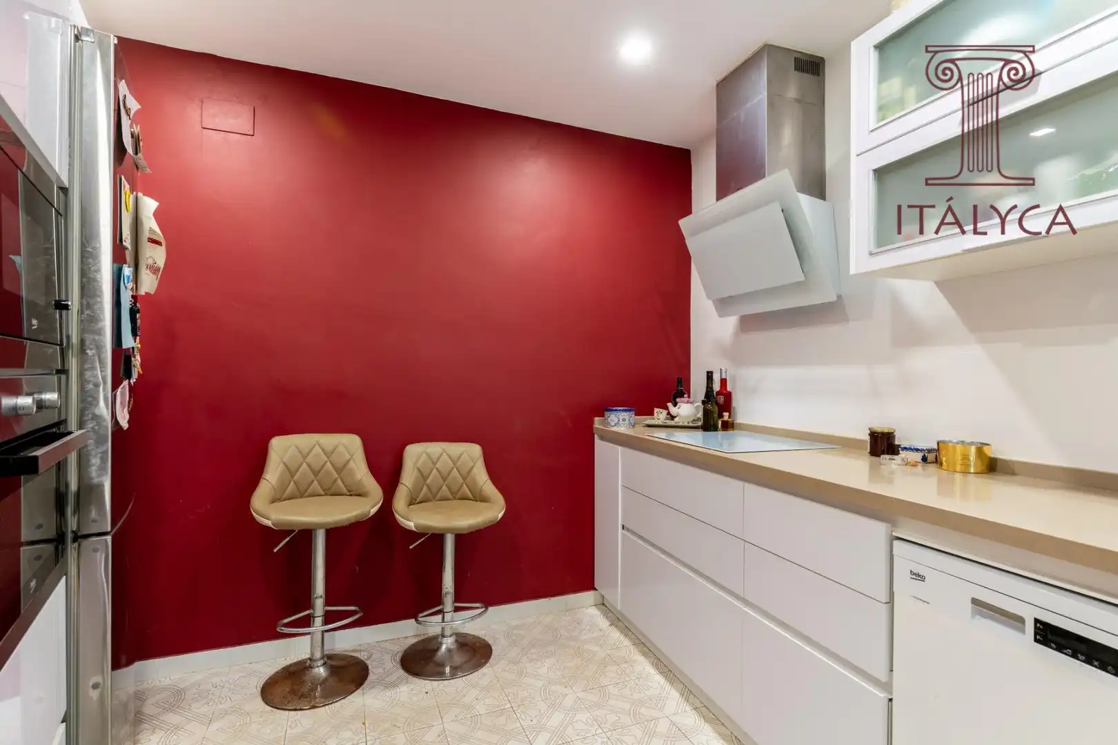 Kitchen of Flat for sale in Sevilla  with Air Conditioner, Heating and Terrace