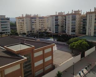 Vista exterior de Pis de lloguer en Fuengirola amb Aire condicionat i Terrassa