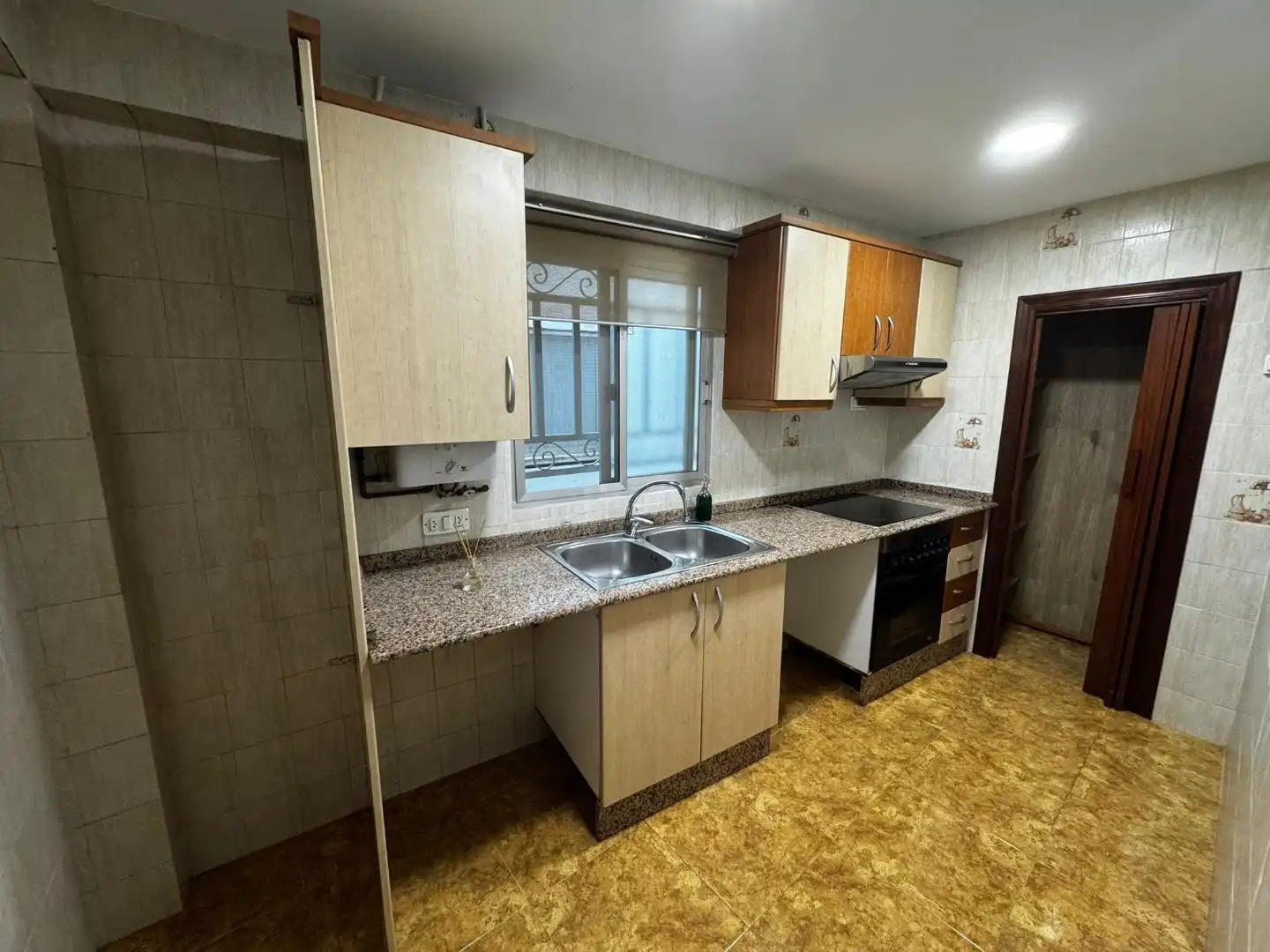 Apartament en venda a Benetússer