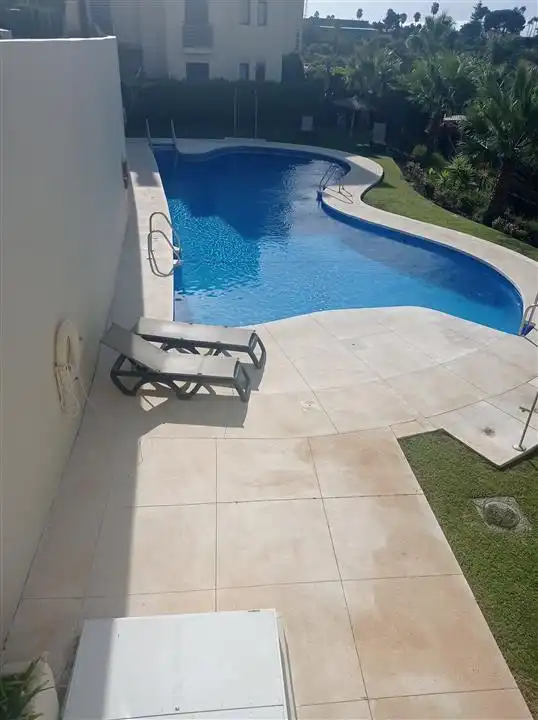 Piso con piscina en venta en Selwo, imagen 28