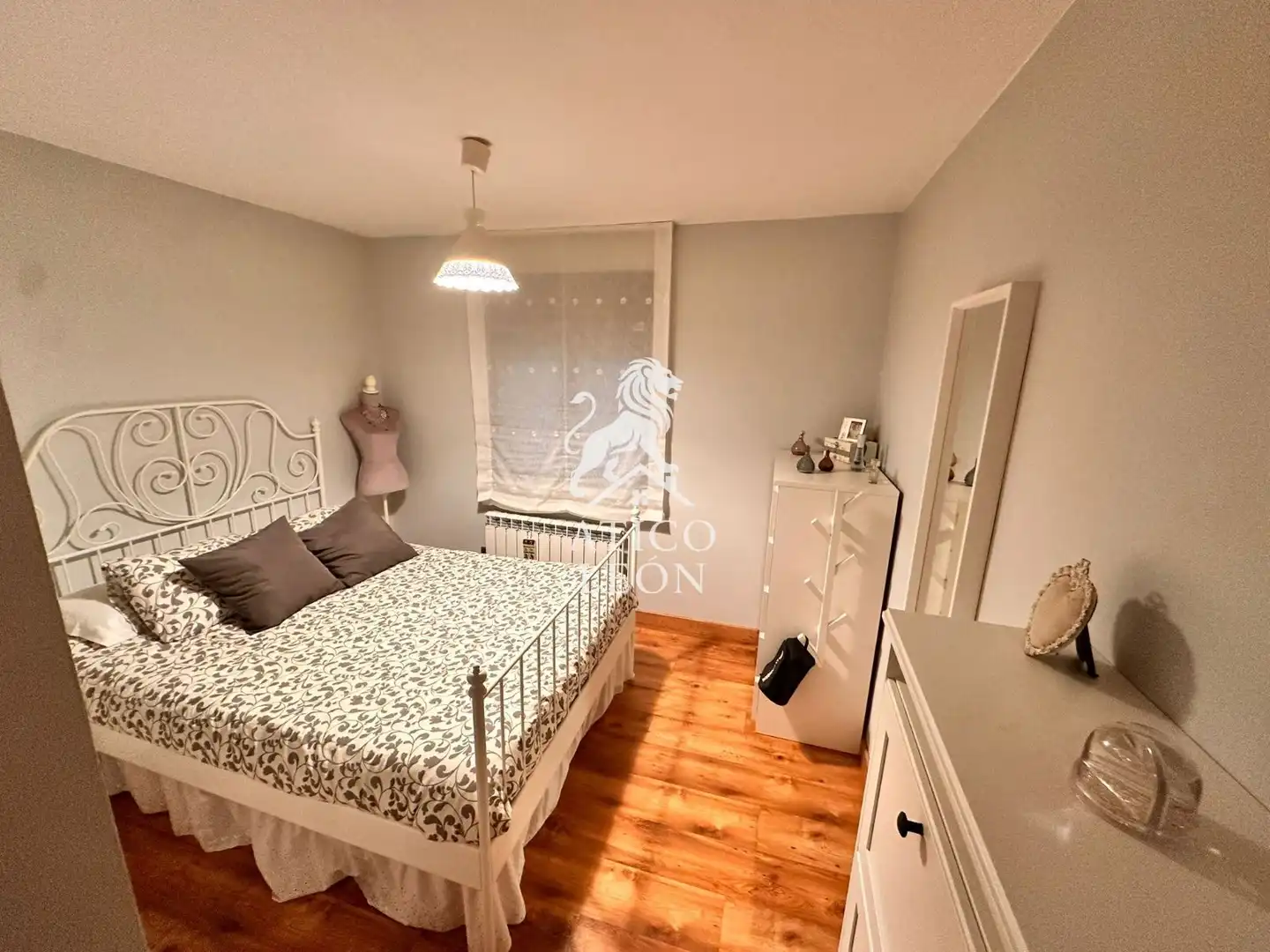 Habitación de Casa o chalet en venta en Cuadros con Calefacción, Jardín privado y Trastero