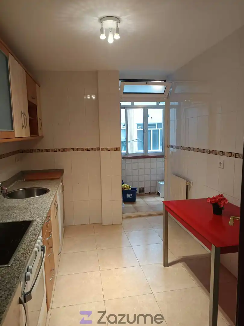 Flat with lift to rent in Av de Galicia, imagen 6