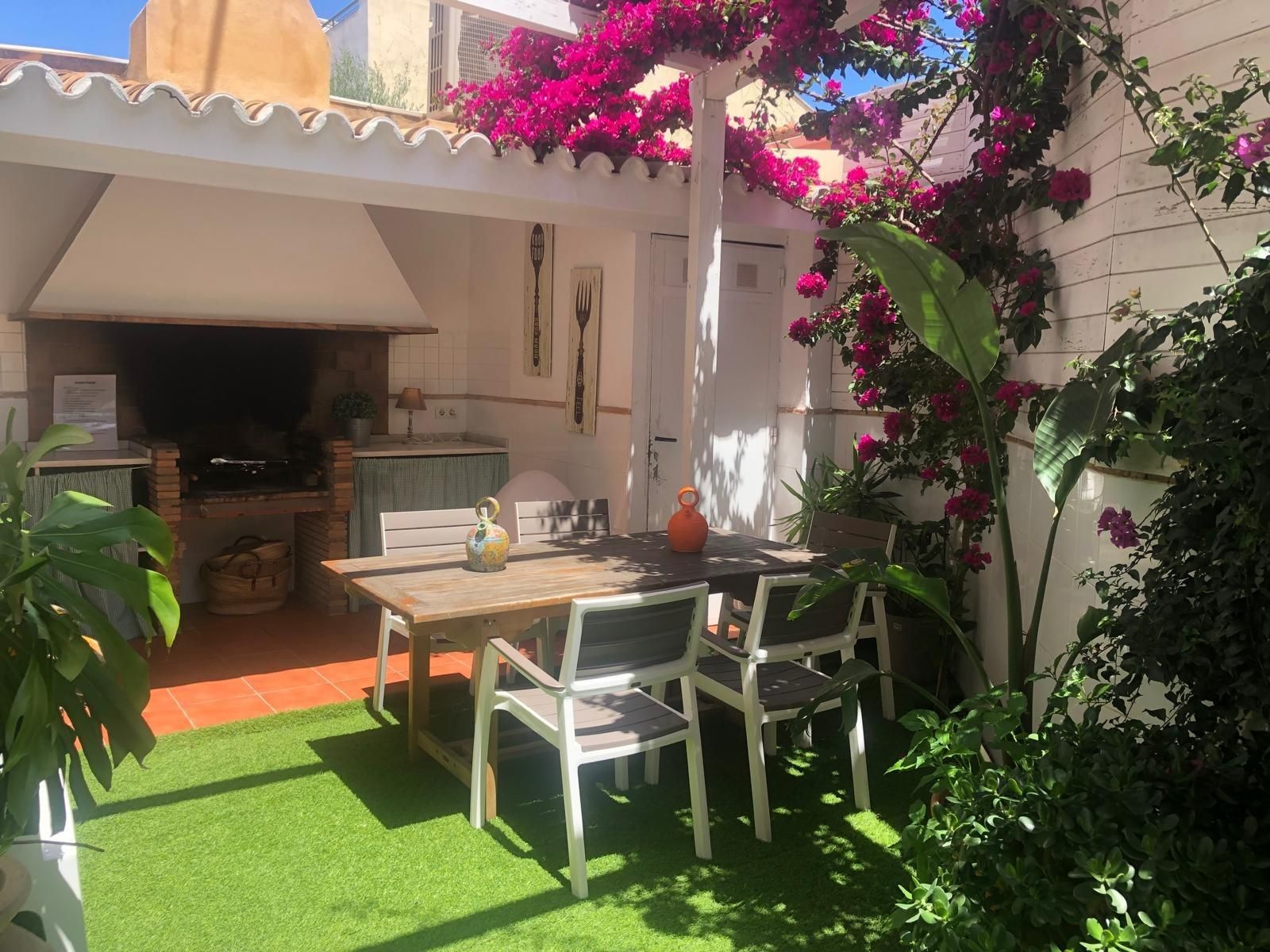 Jardí de Casa adosada en venda en  Valencia Capital amb Calefacció, Terrassa i Piscina