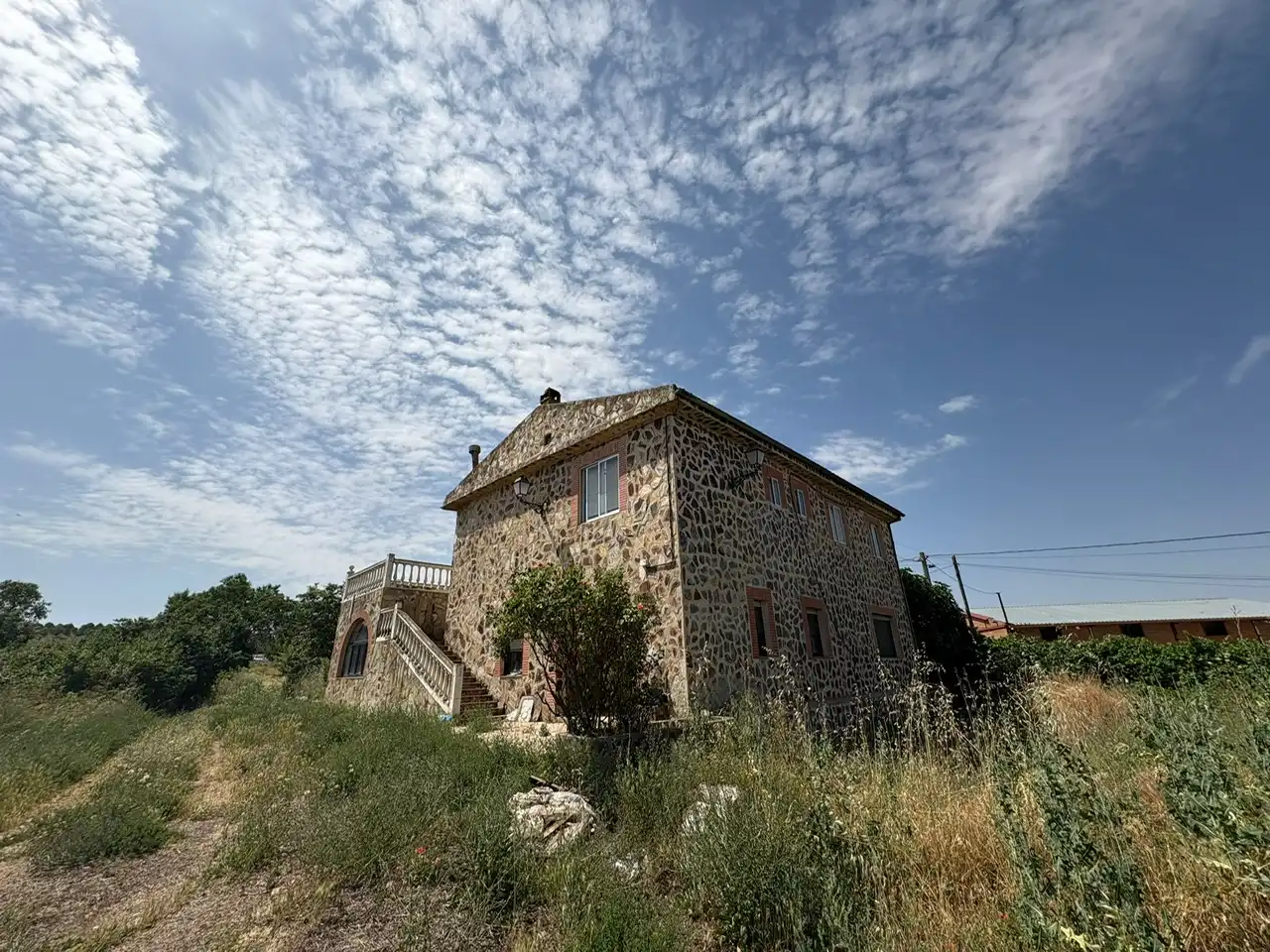 Vista exterior de Casa o chalet en venta en Vezdemarbán con Calefacción, Jardín privado y Terraza