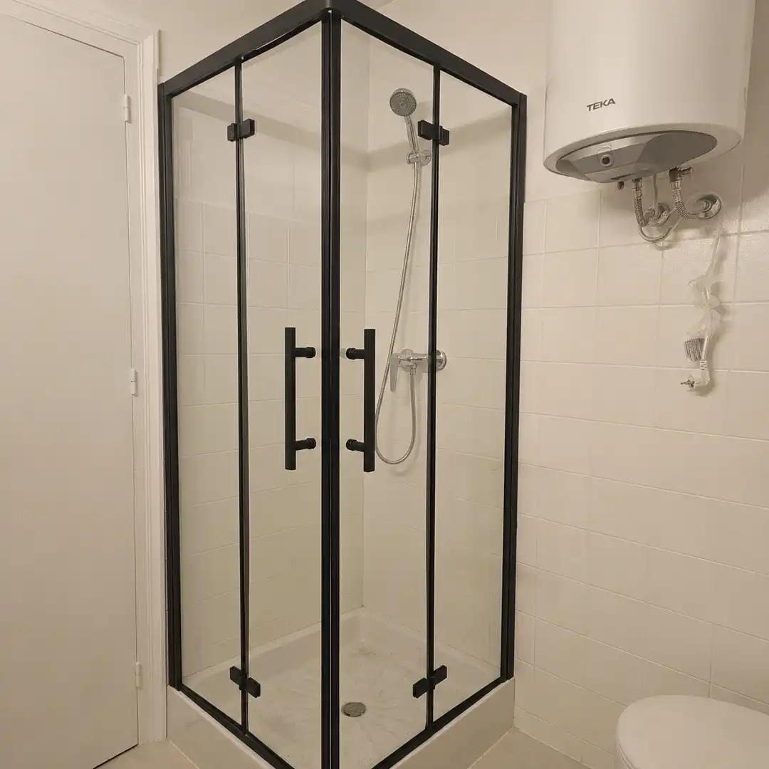 Flat for rent in Carrer de Craywinckel, El Putget i el Farró