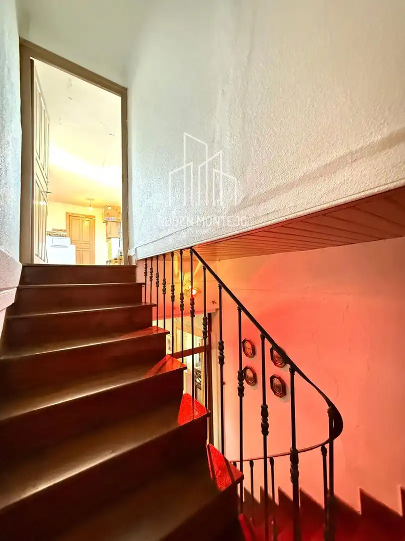 Einfamilien-Reihenhaus zur Miete in Salamanca mit Heizung, Terrasse und Abstellraum