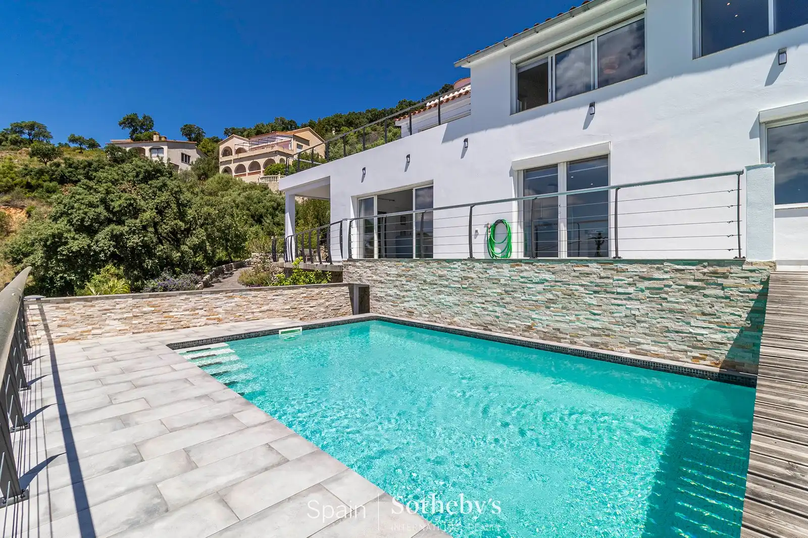 Piscina de Casa o xalet en venda en Roses amb Aire condicionat, Calefacció i Jardí privat