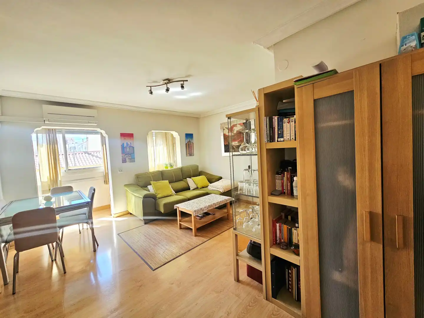 Sala de estar de Piso en venta en Madrid con Aire acondicionado, Calefacción y Trastero