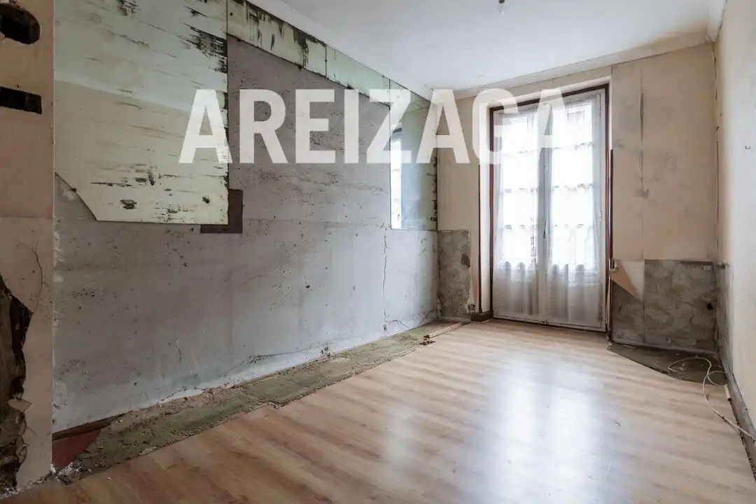 Piso en venta en Donostia - San Sebastián  con Calefacción y Balcón
