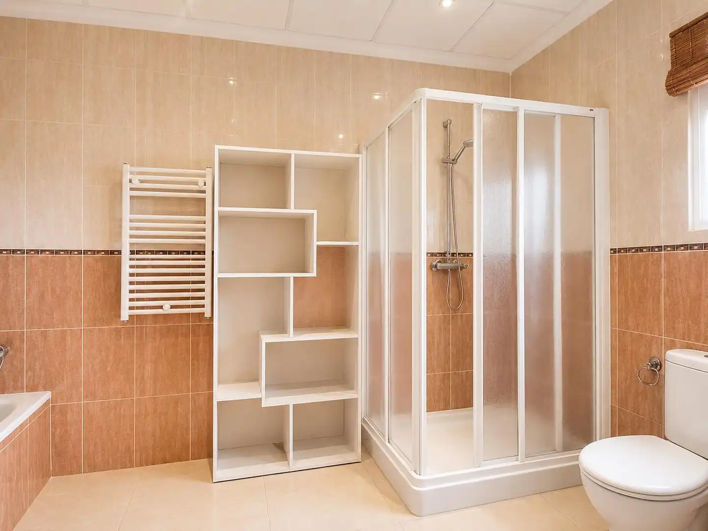 Bathroom of Houses for sale in Albuñol  with Air Conditioner and Terrace