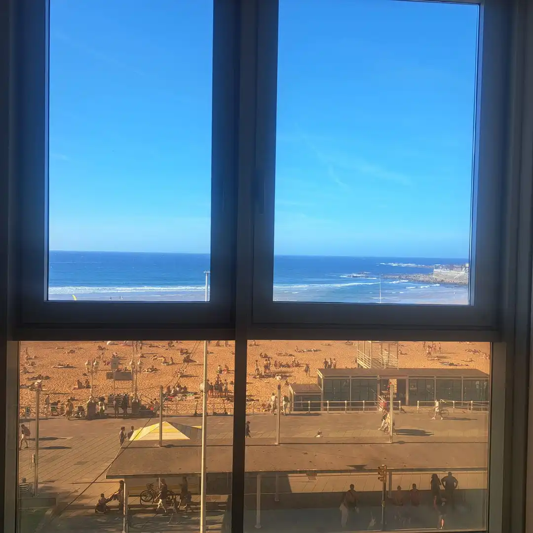 Schlafzimmer von Wohnung zur Miete in Gijón 