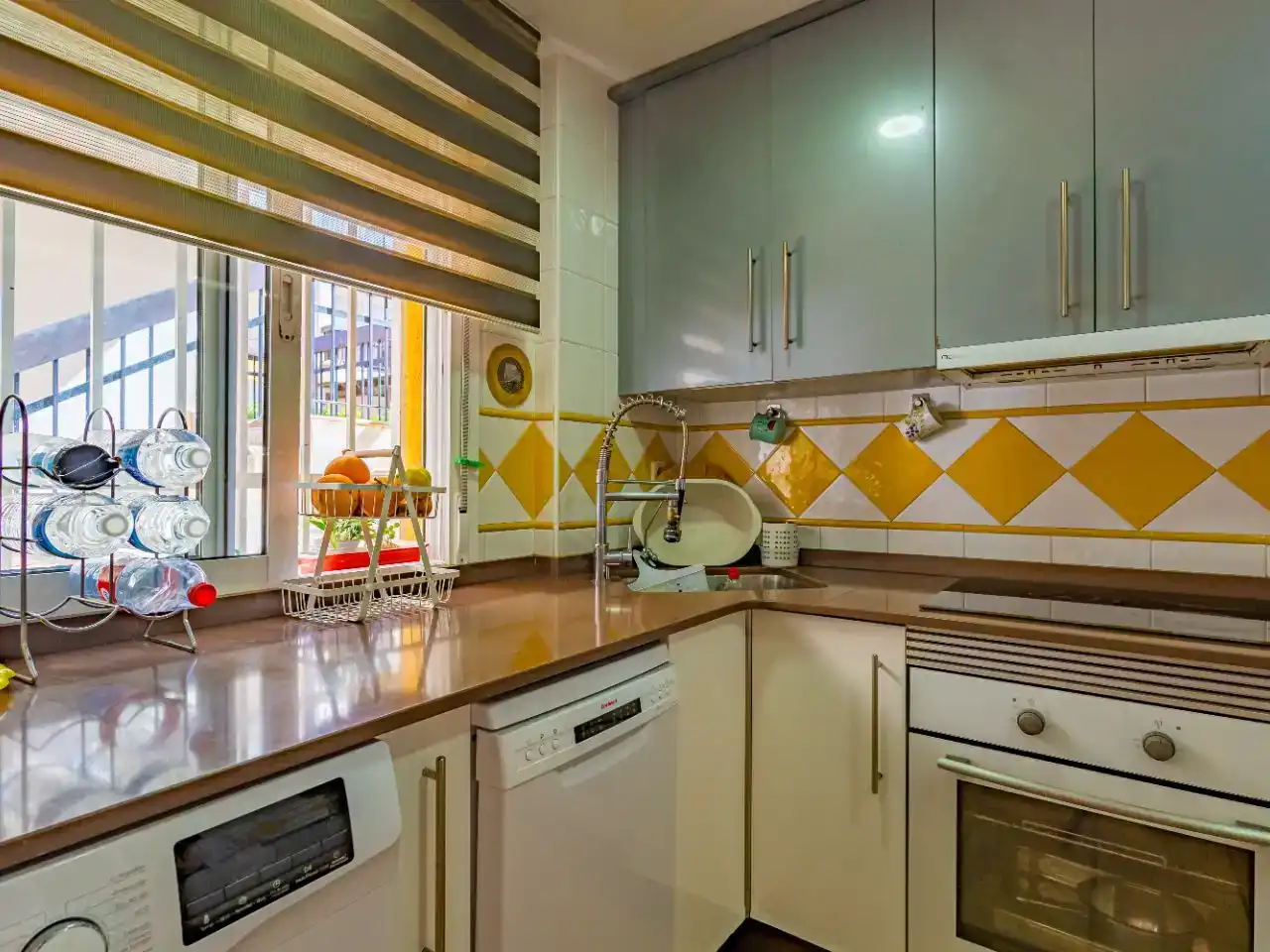 Kitchen of Flat for sale in Vera  with Air Conditioner, Private garden and Parquet flooring