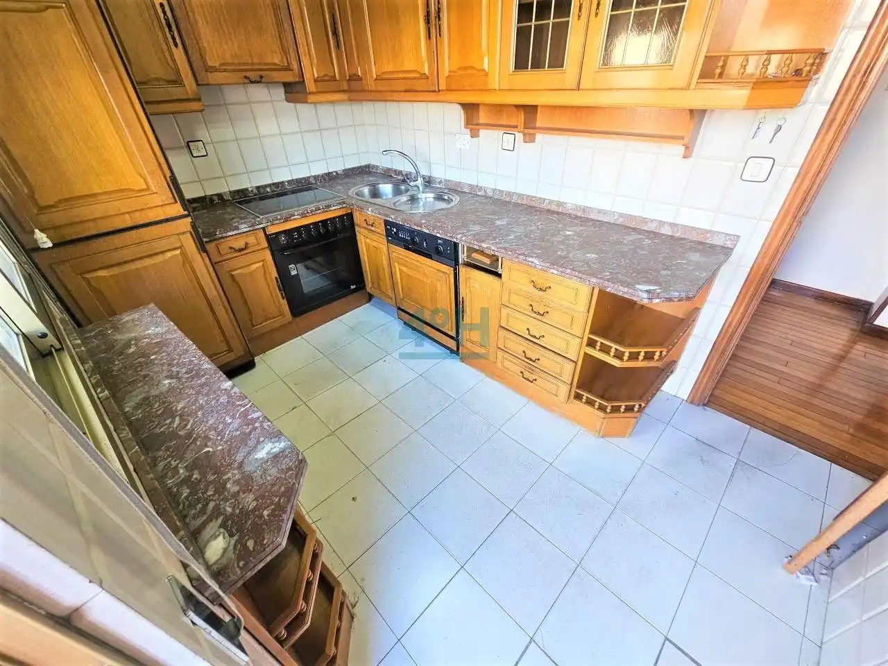 Küche von Wohnung zum Verkauf in Ourense Capital  mit Heizung, Parkett und Terrasse