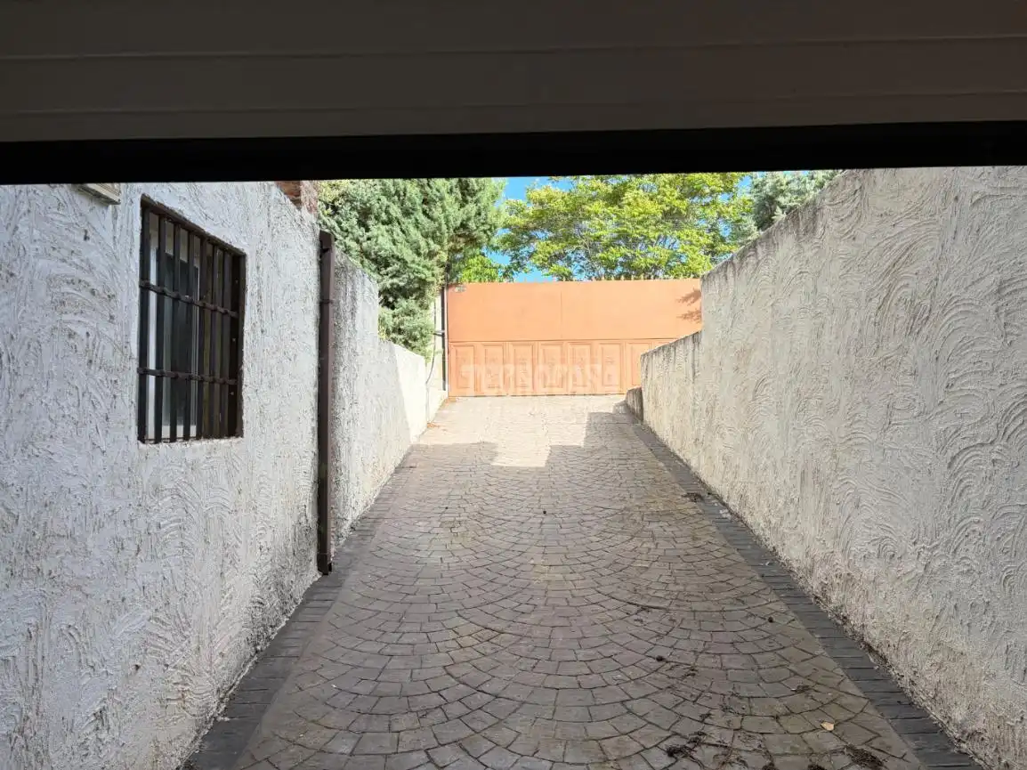 Parking of Houses for sale in Valdetorres de Jarama  with Heating, Private garden and Swimming Pool