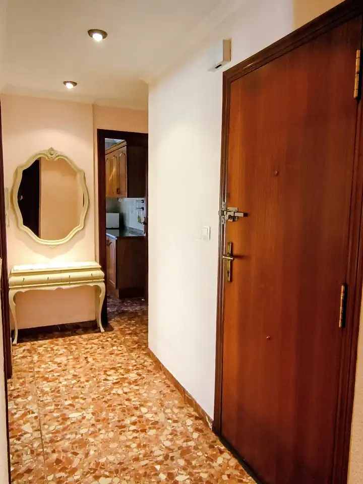 Piso en venta en Elche / Elx con Aire acondicionado, Calefacción y Balcón
