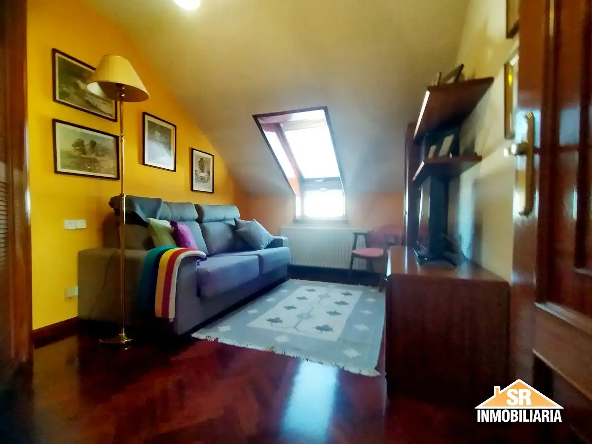 Penthouse with lift to rent in Calle General Salcedo Molinuevo, imagen 7