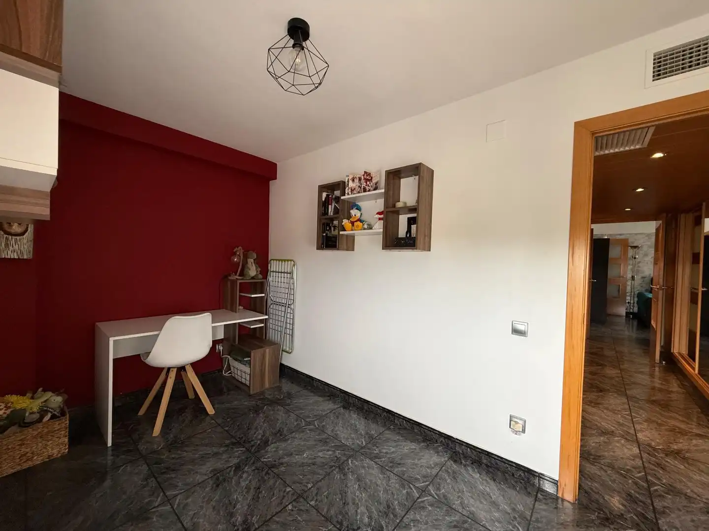 Cuina de Pis en venda en Tarragona amb Aire condicionat, Calefacció i Moblat