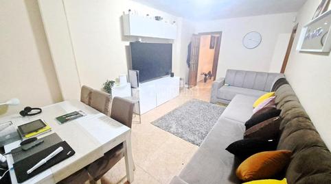 Foto 2 de Pis en venda a Reyes, Madrid