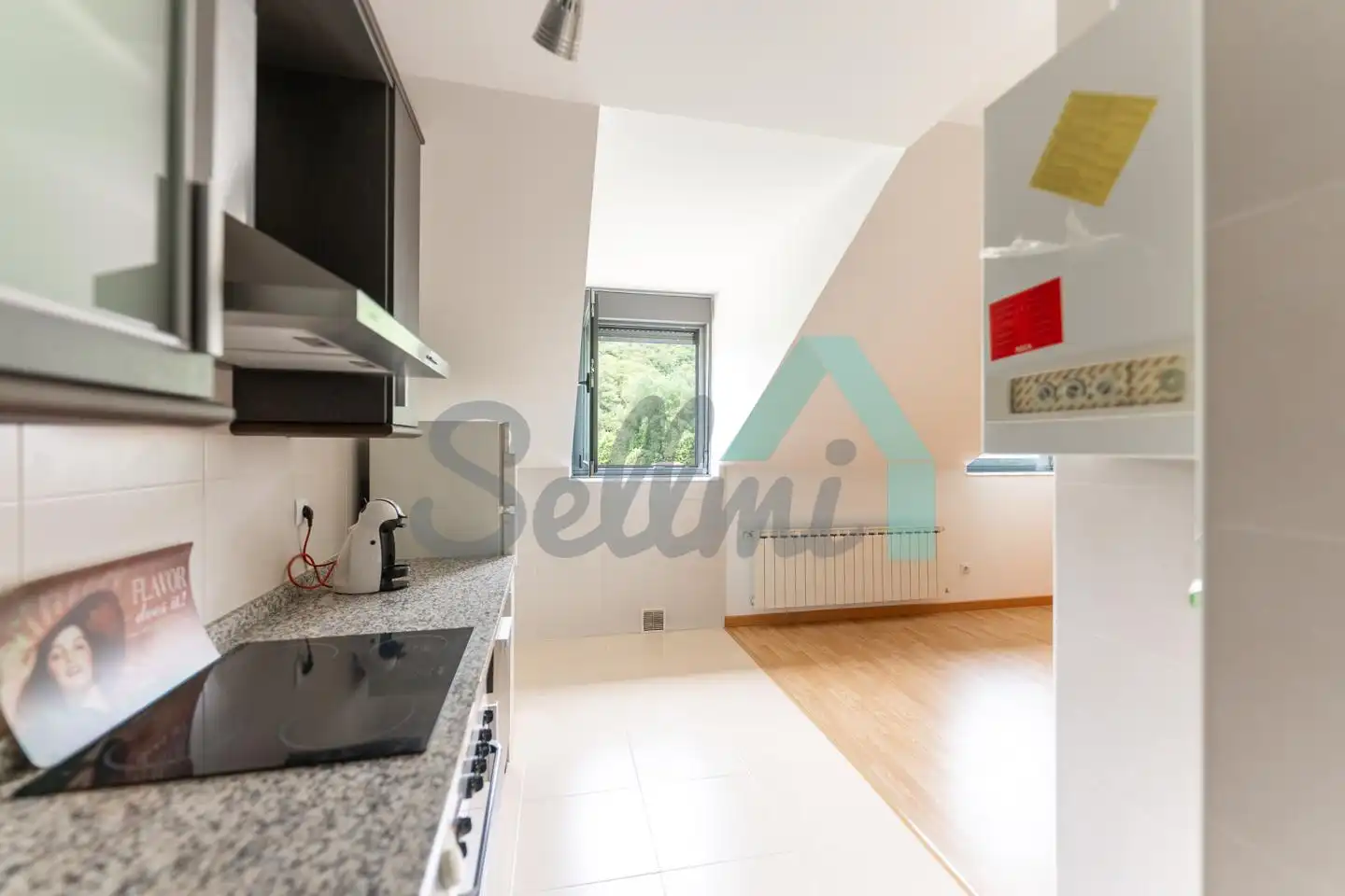 Küche von Wohnung zur Miete in Aller mit Heizung und Möbliert