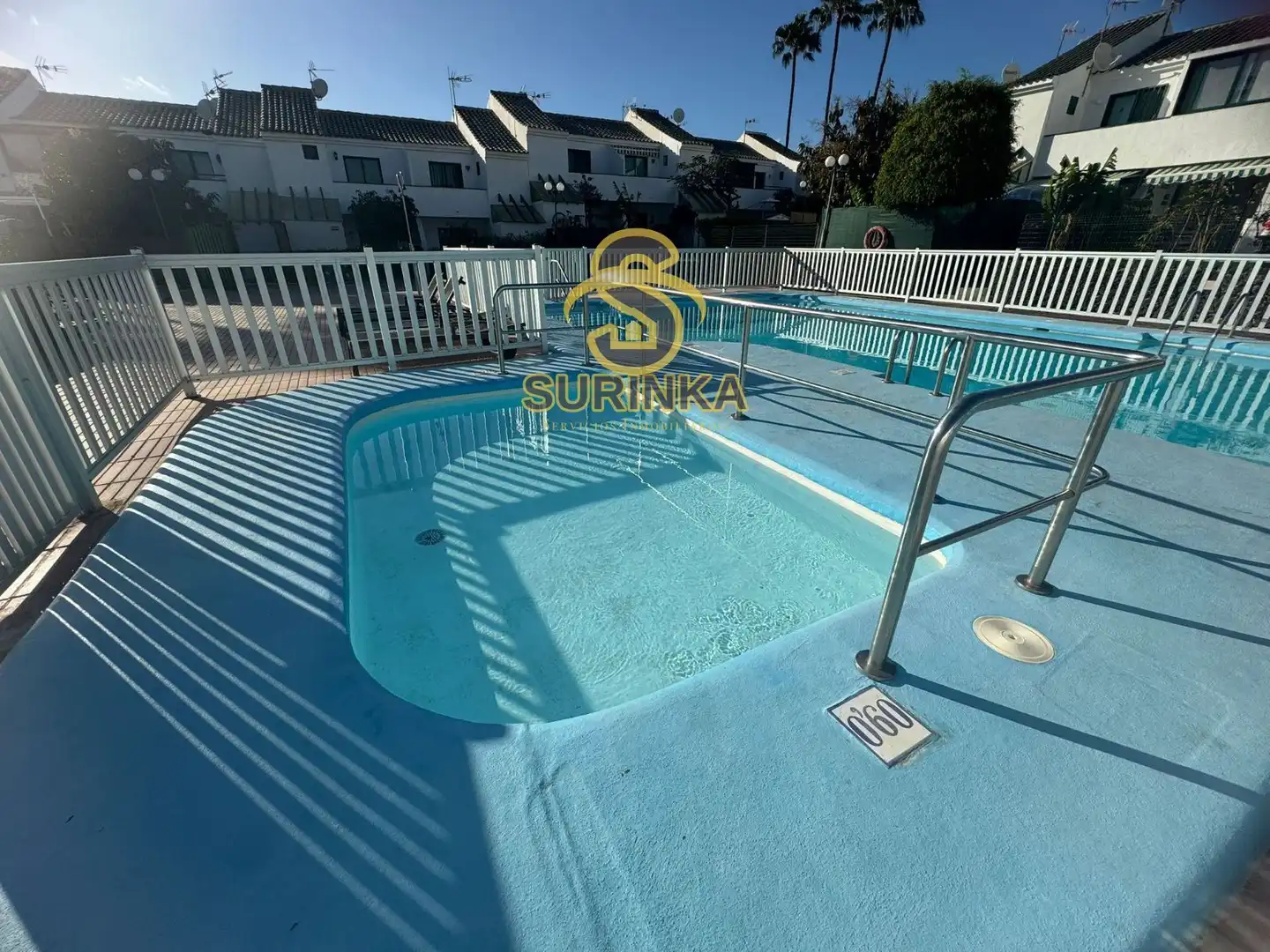 Piscina de Dúplex de alquiler en San Bartolomé de Tirajana con Aire acondicionado, Terraza y Piscina