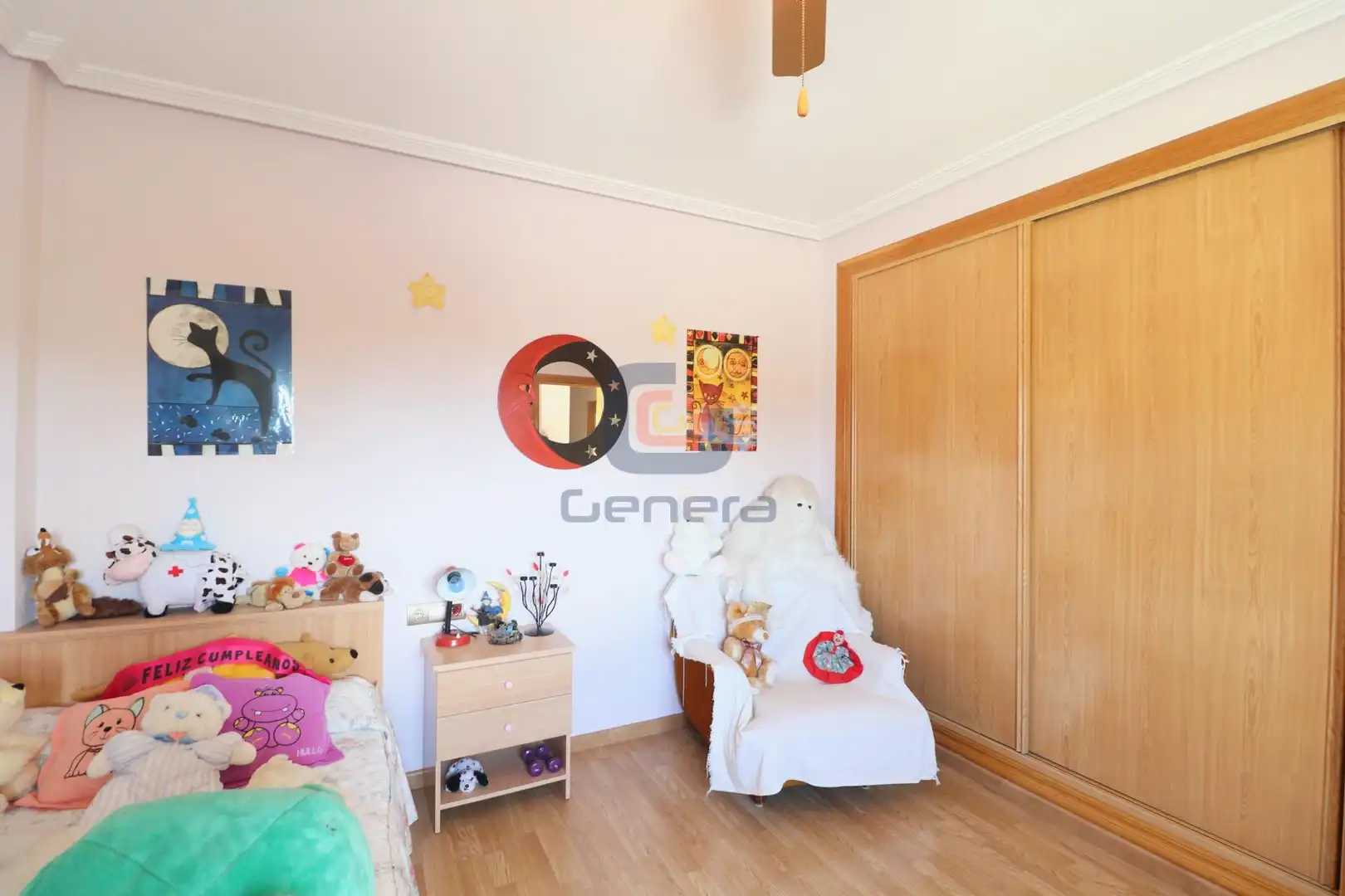 Habitación de Casa o chalet en venta en San Vicente del Raspeig / Sant Vicent del Raspeig con Aire acondicionado, Calefacción y Jardín privado
