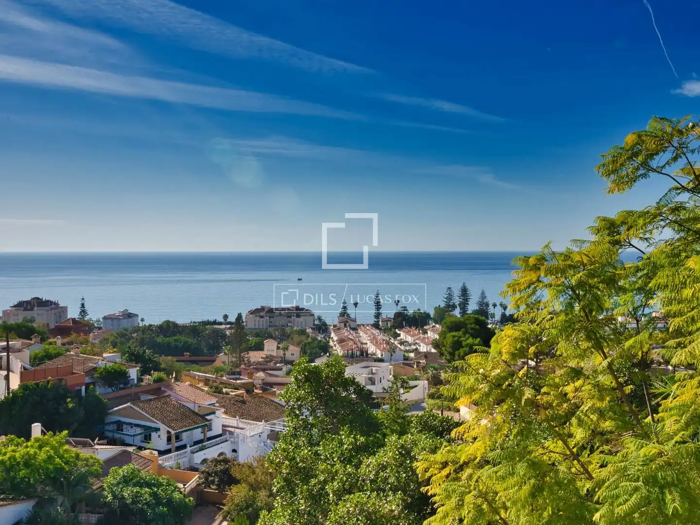 Vista exterior de Casa o chalet en venta en Rincón de la Victoria con Aire acondicionado, Jardín privado y Piscina