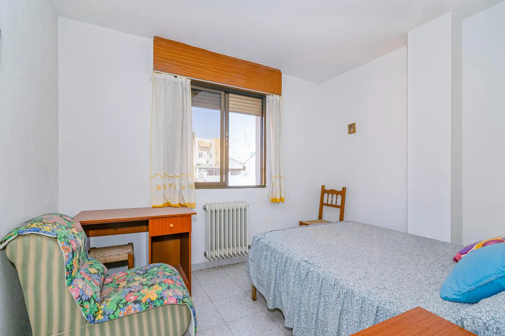 Schlafzimmer von Haus oder Chalet zum Verkauf in Granada mit Terrasse und Balkon