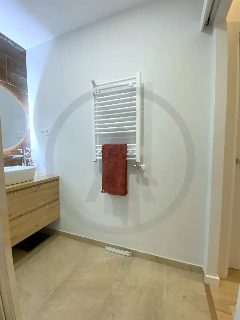 Bany de Pis en venda en Terrassa amb Calefacció, Parquet i Forn