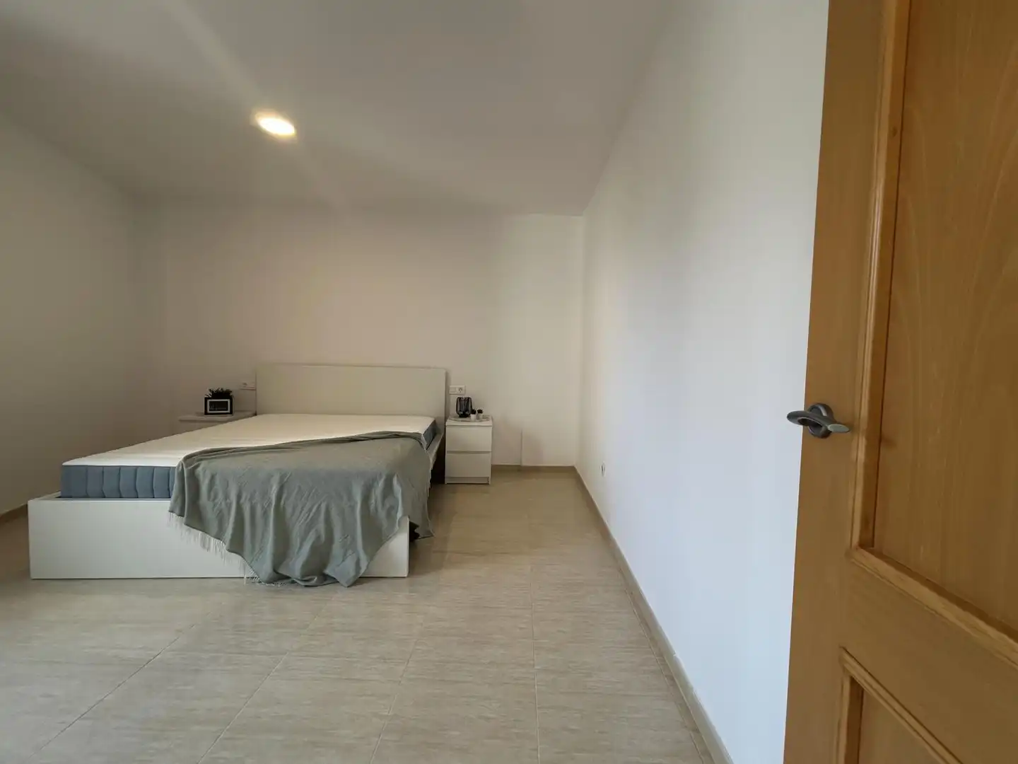Schlafzimmer von Wohnungen zur Miete in Burriana / Borriana mit Klimaanlage, Heizung und Möbliert