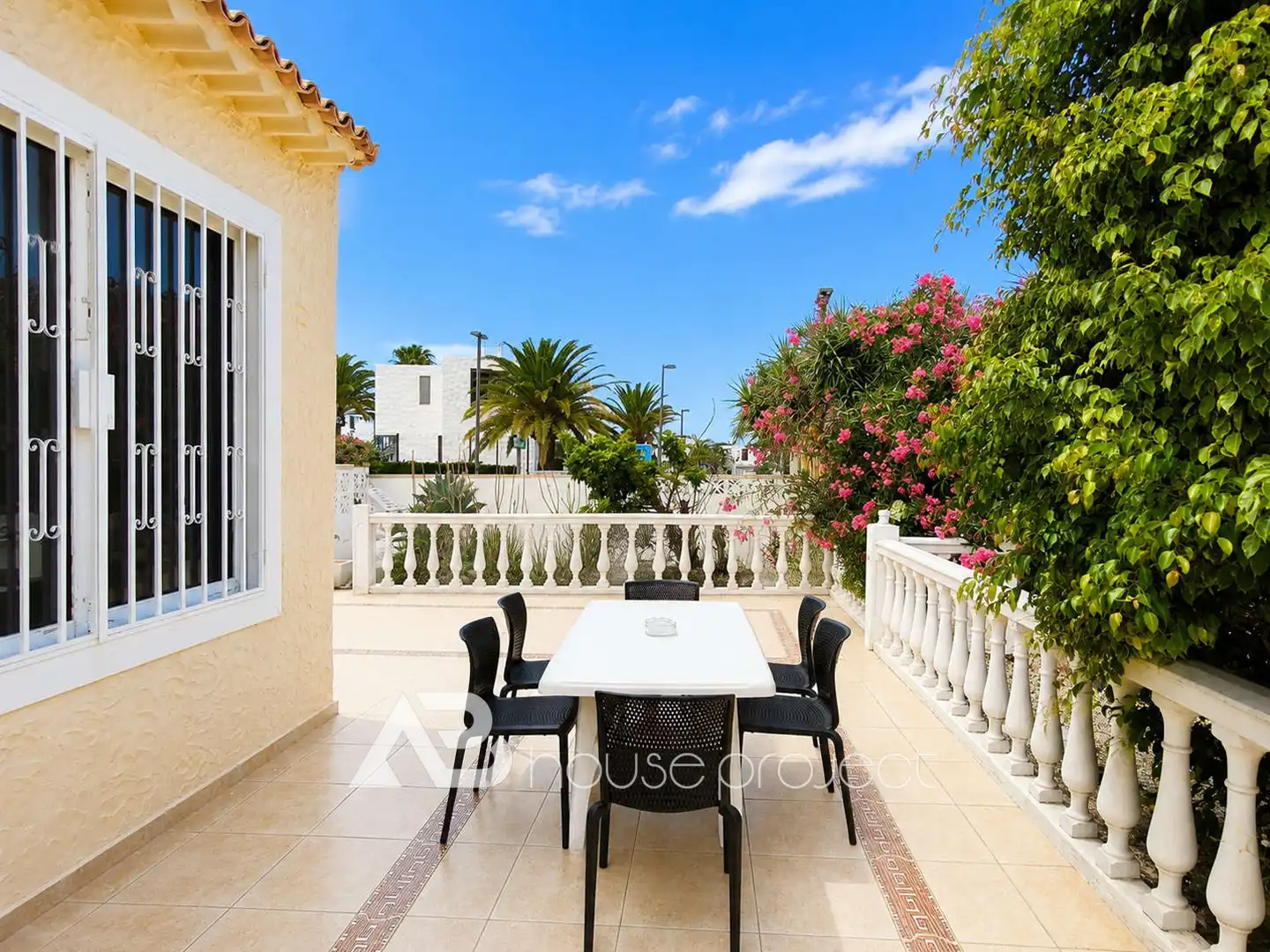 Terrassa de Casa o xalet en venda en Adeje amb Aire condicionat, Jardí privat i Terrassa