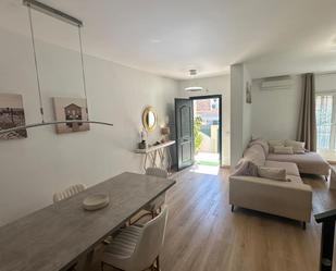 Sala d'estar de Casa o xalet en venda en Vélez-Málaga amb Aire condicionat, Terrassa i Traster