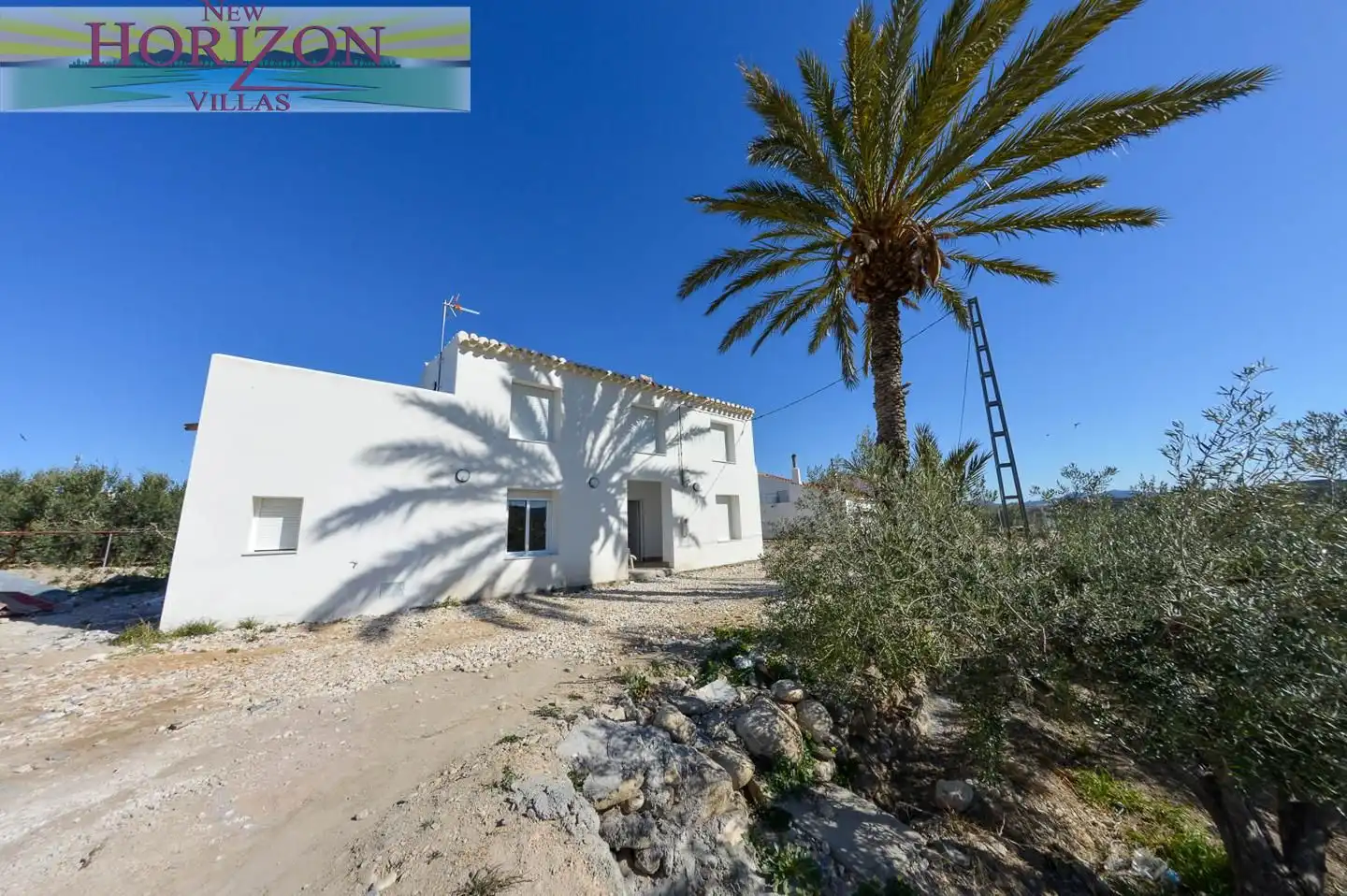 Casa amb jardí de lloguer a Zurgena