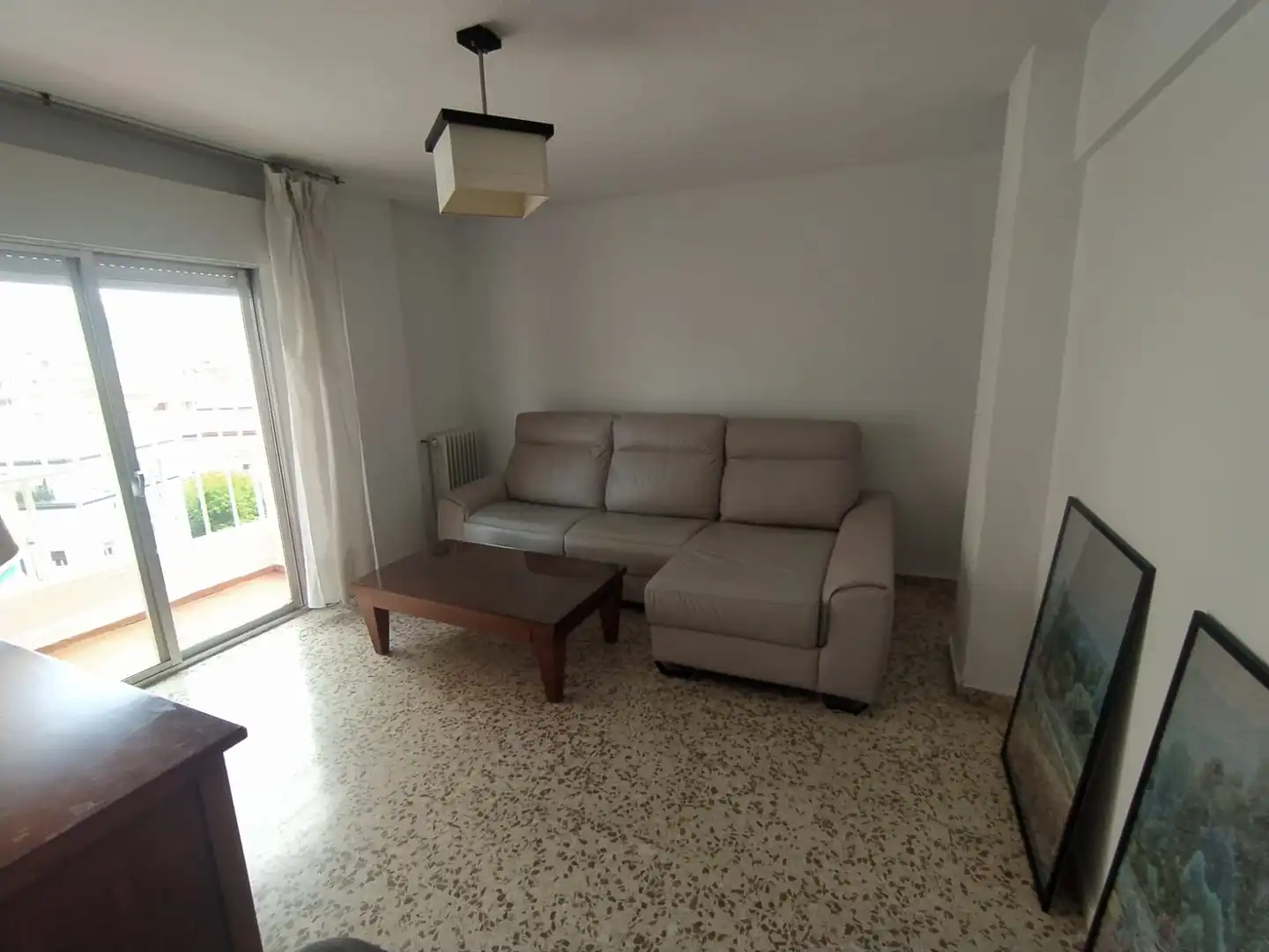 Living room of Flat for rent in Granada  with Heating, Terrace and Furnished