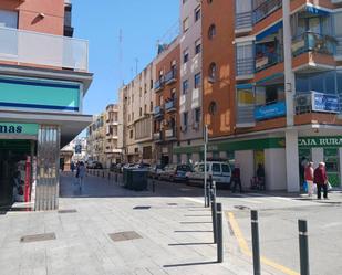 Vista exterior de Local en venda en  Huelva Capital