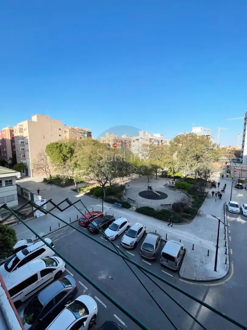 Außenansicht von Wohnung zum Verkauf in Valencia mit Klimaanlage, Möbliert und Balkon