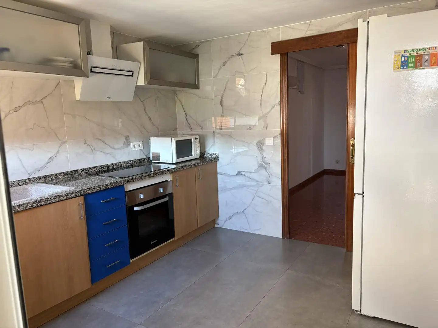Cuina de Pis en venda en Alicante / Alacant amb Piscina comunitària