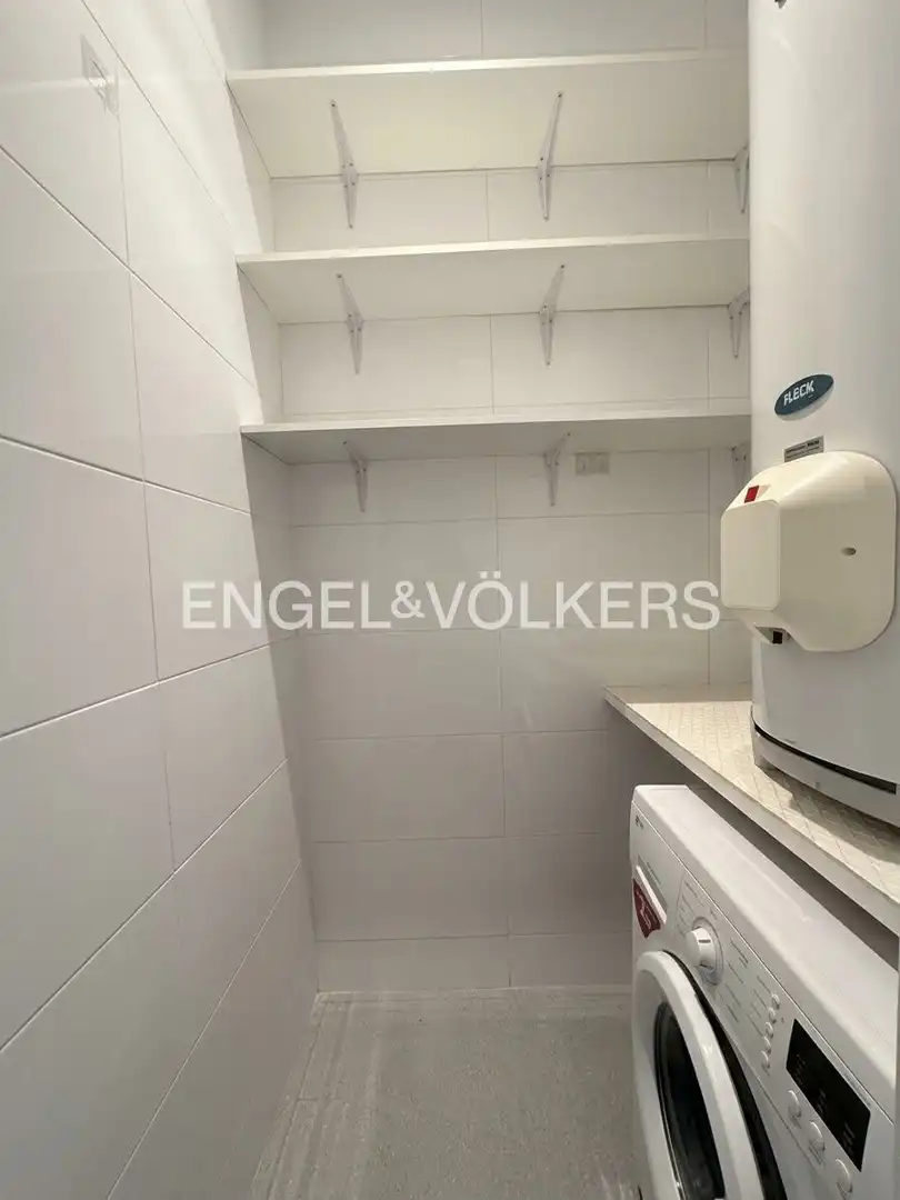 Kitchen of Flat for rent in Madrid  with Air Conditioner, Heating and Parquet flooring
