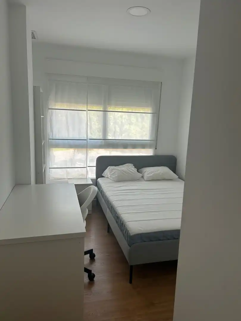 Flat for rent in Avenida de los Pinos, Santa María de Gracia