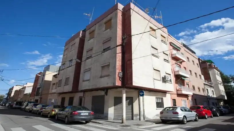 Vista exterior de Pis en venda en El Prat de Llobregat