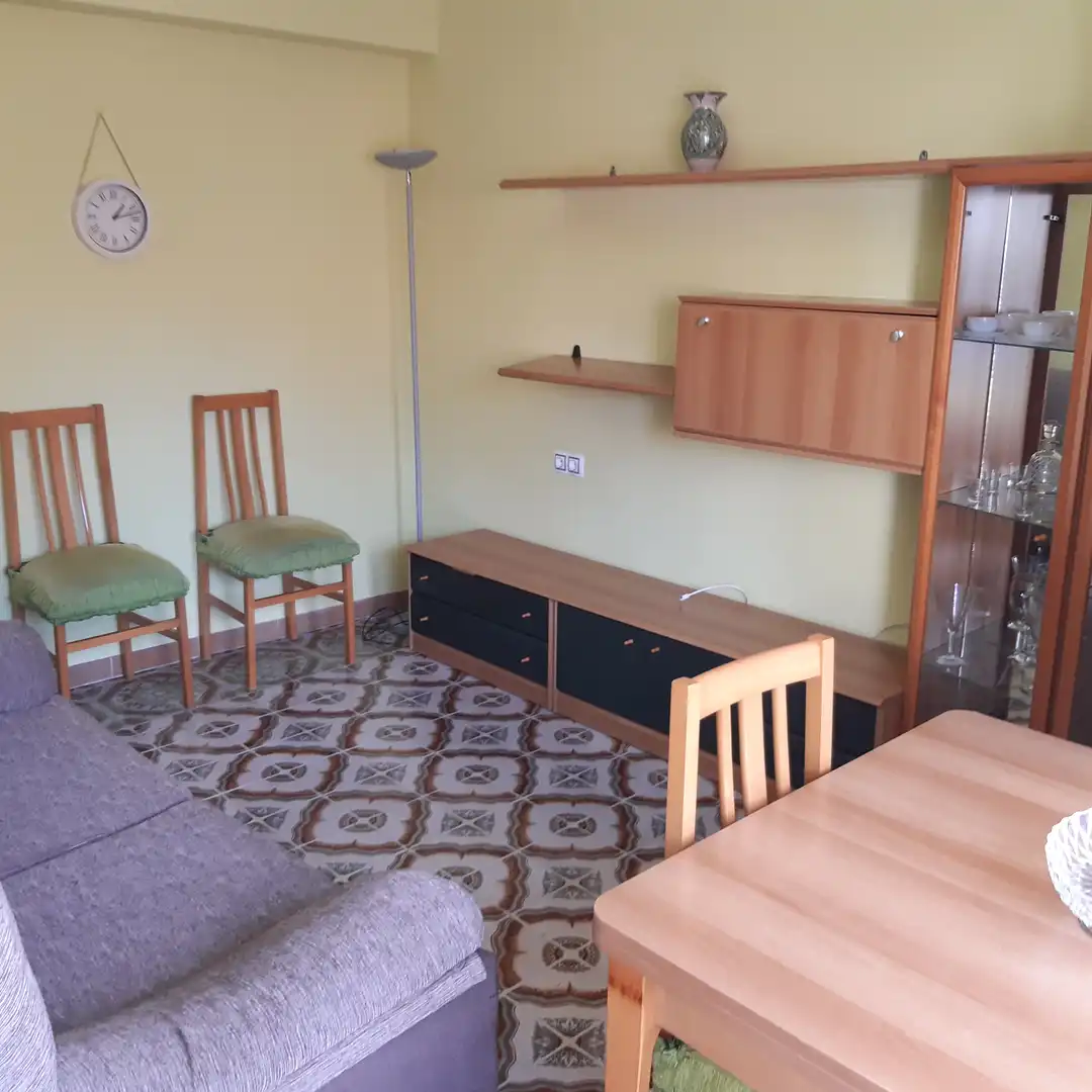 Sala de estar de Apartamento de alquiler en Teruel con Calefacción, Amueblado y Lavadora