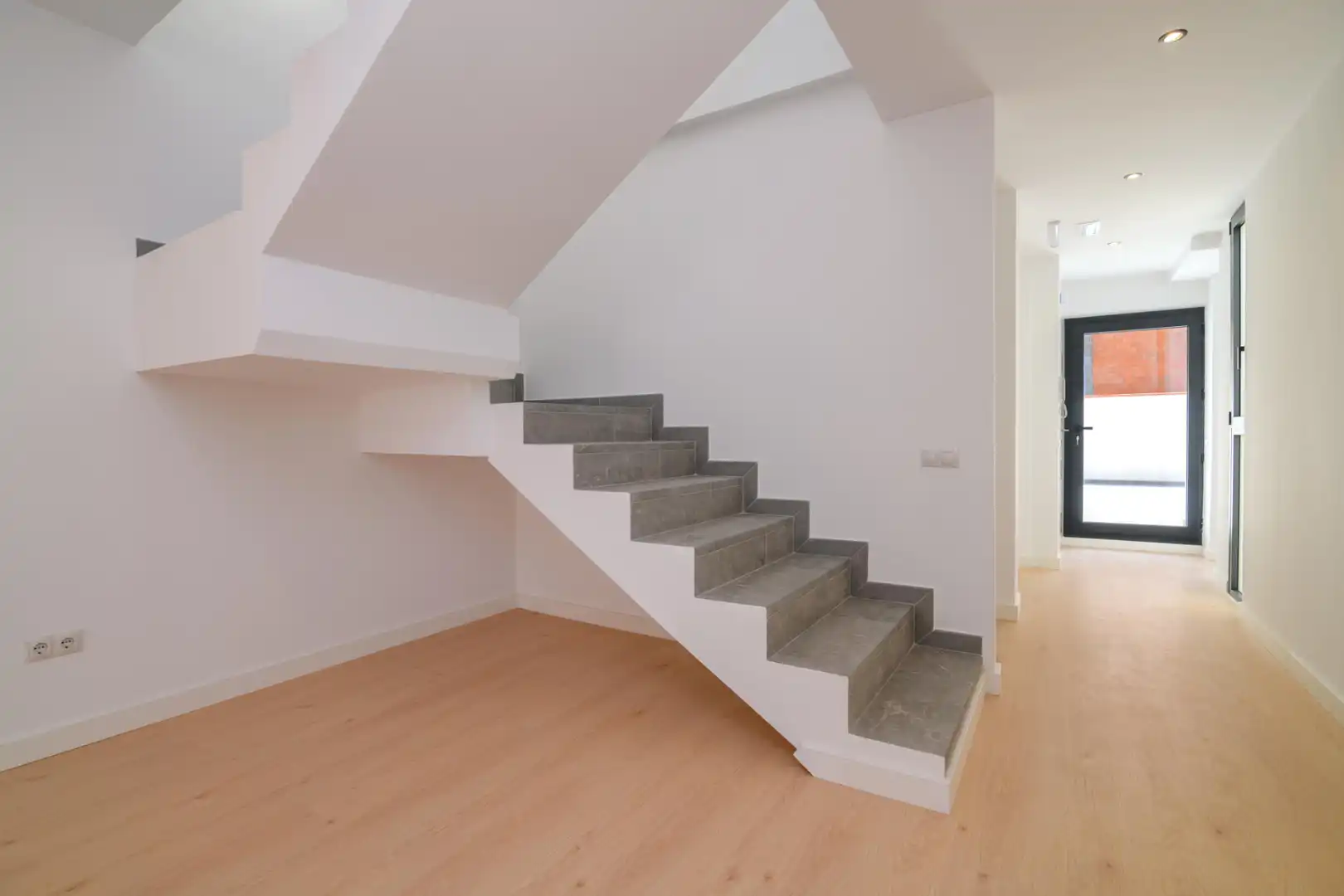 Penthouse with terrace for sale in Carrer Victòria 95, imagen 37