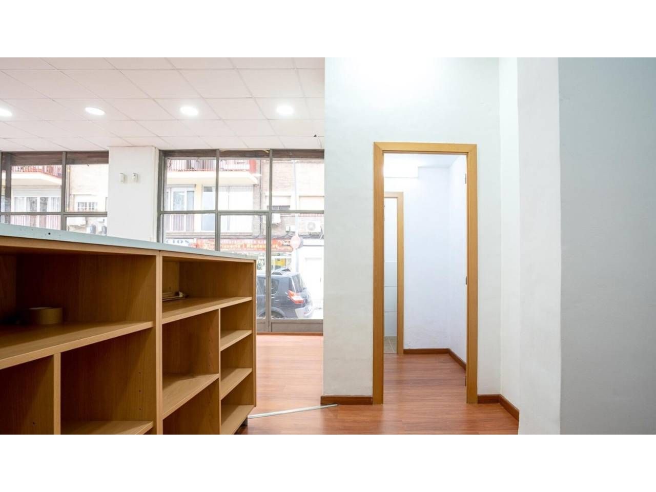 Local en venta en Calle Camp Arriassa, La Verneda i la Pau