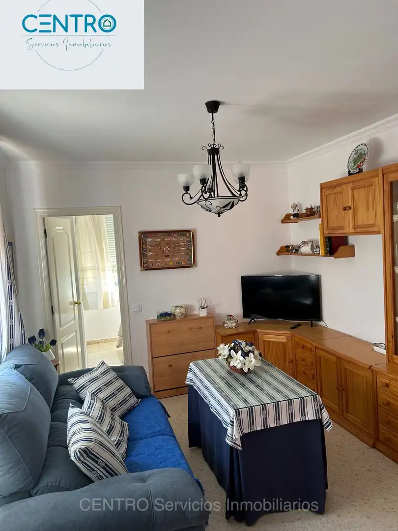 Sala de estar de Apartamento de alquiler en Algeciras con Piscina comunitaria