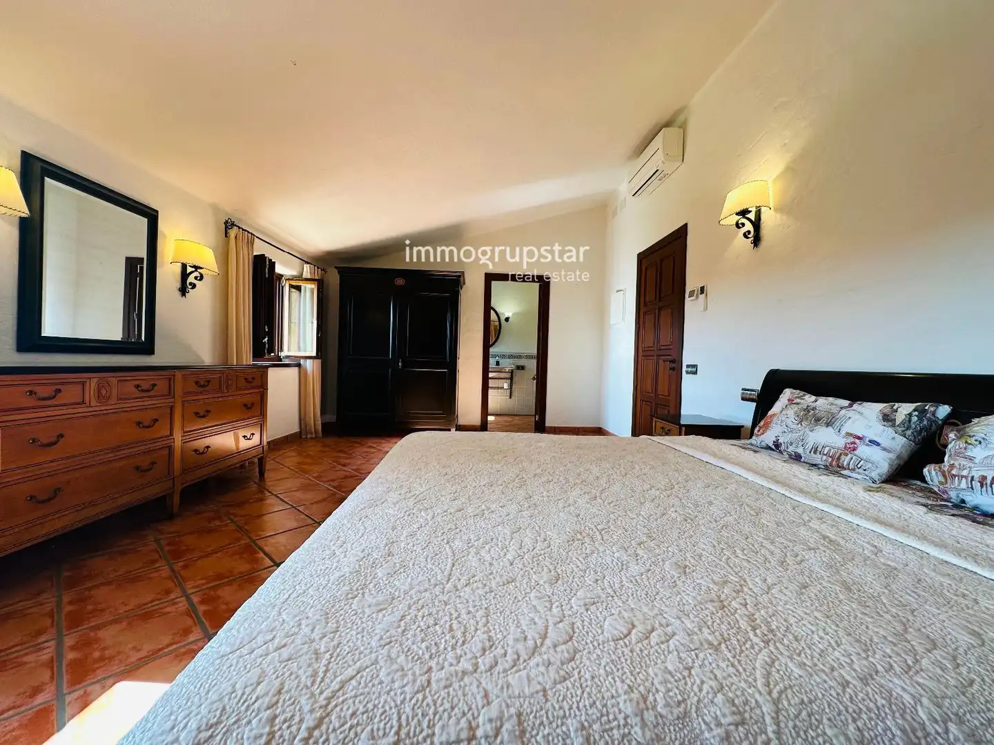 Habitación de Finca rústica en venta en Santa Cristina d'Aro con Terraza, Trastero y Piscina