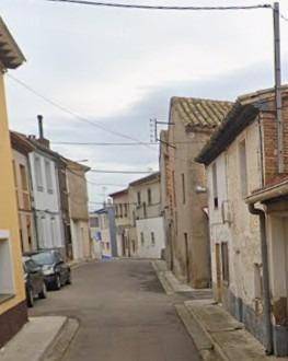 Casa-chalet en Venta en Luceni