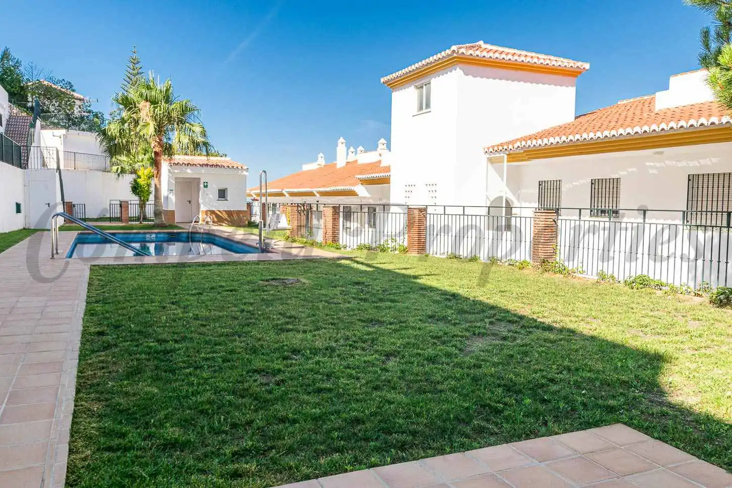 Exterior view of Flat for sale in Cómpeta  with Air Conditioner, Terrace and Furnished
